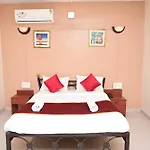 Hmr Hotels - Hotel Hmr Royal Inn