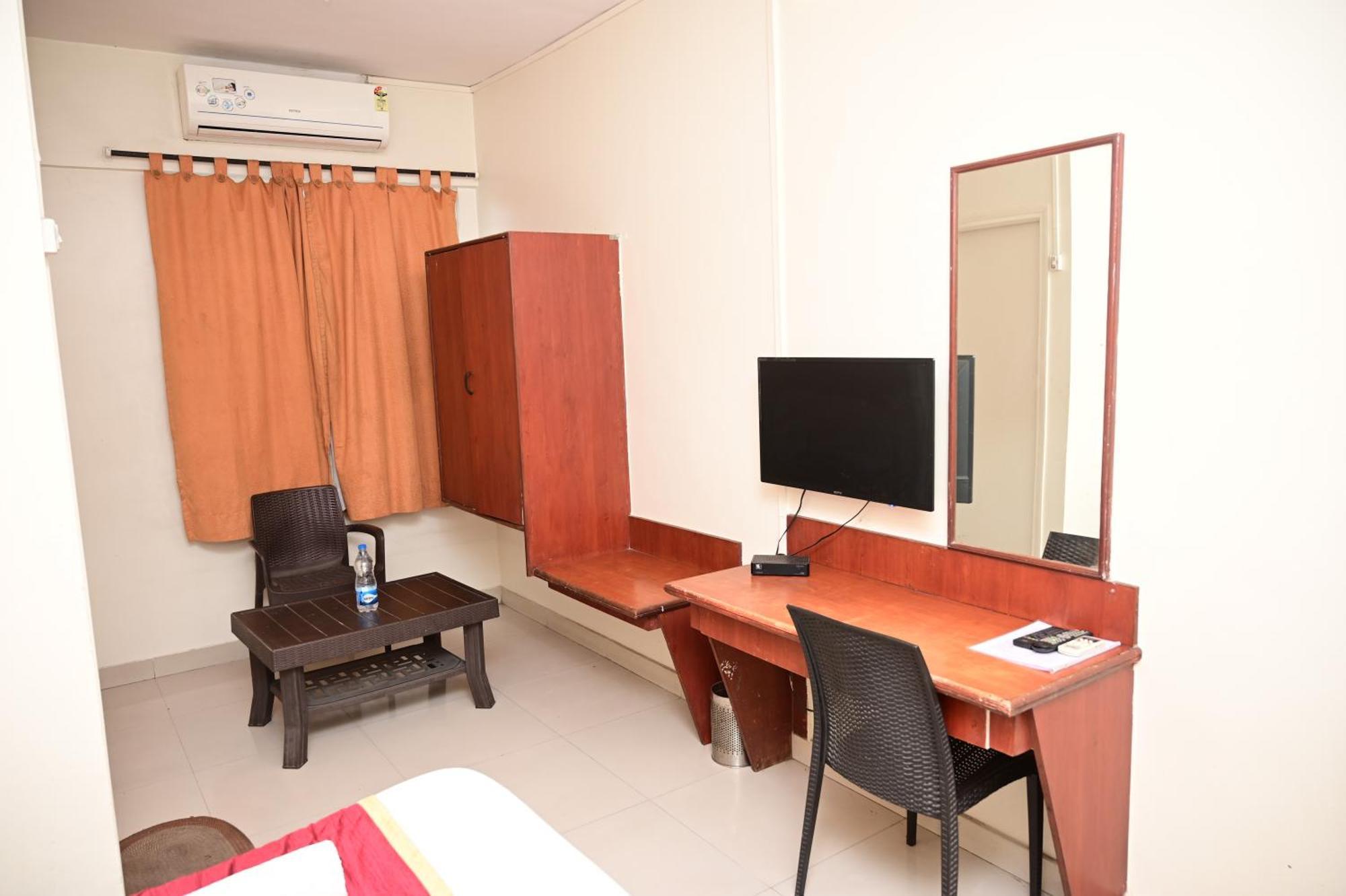 Hotel Hmr - Hmr Royal 3*