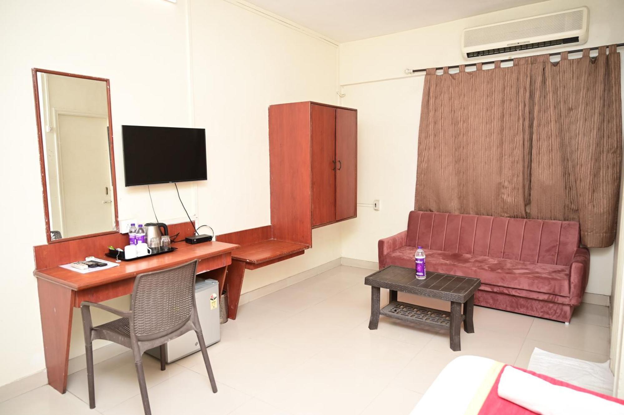 Hotel Hmr - Hmr Royal 3*