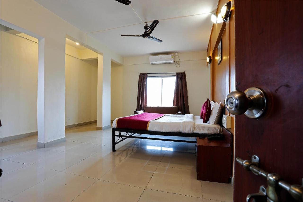 Hotel Hmr - Hmr Royal